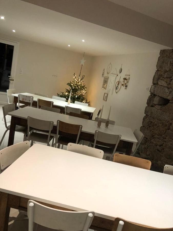 LE PETIT MONTY Gite Côté Jardin Saint-Malo-du-Bois Esterno foto
